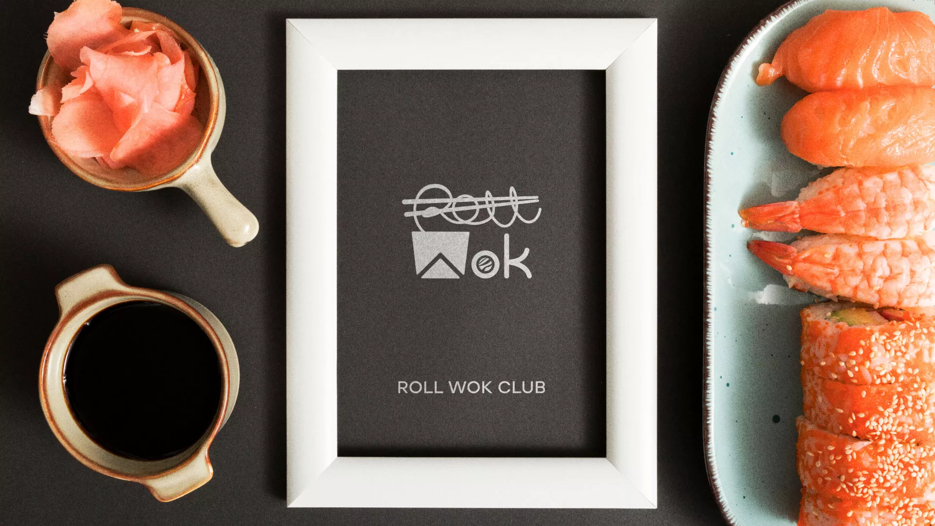 Разработка логотипа суши-бара «Roll Wok Club» в Чёрмозе