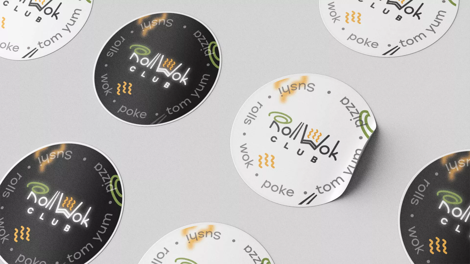 Разработка наклеек для суши-бара «Roll Wok Club» в Чёрмозе